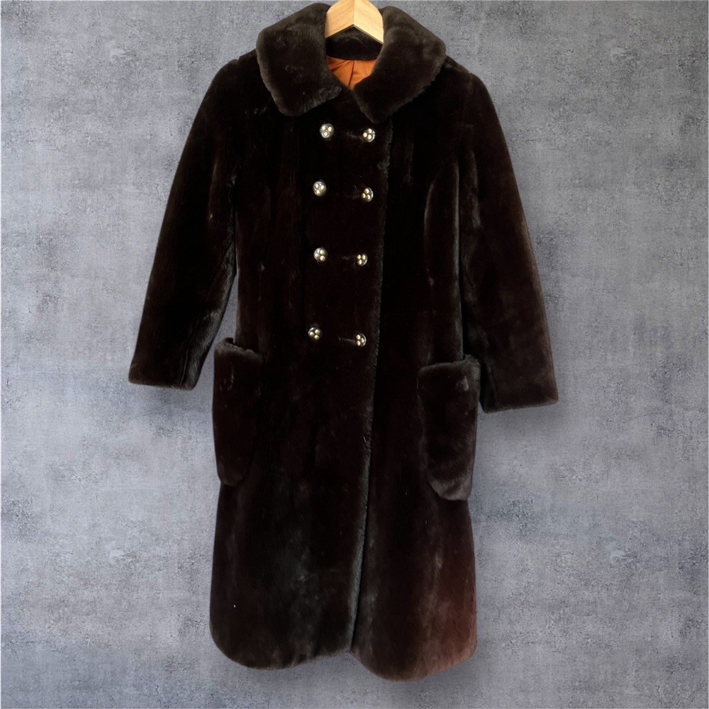 LAST CHANCE Vintage 60s Brown Faux Fur Coat
